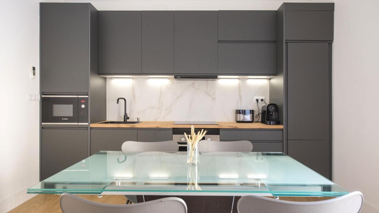Apartamentos Boutique Puerta De Reyes Toledo Eksteriør billede