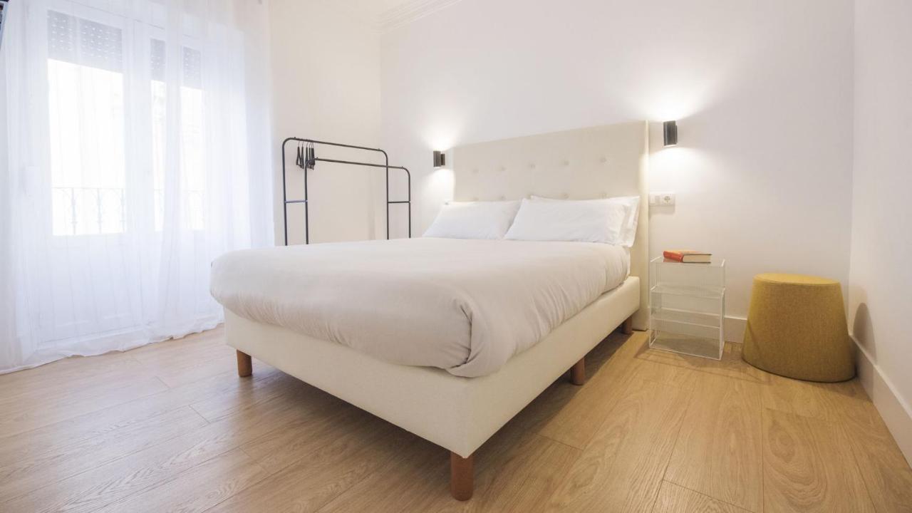 Apartamentos Boutique Puerta De Reyes Toledo Eksteriør billede