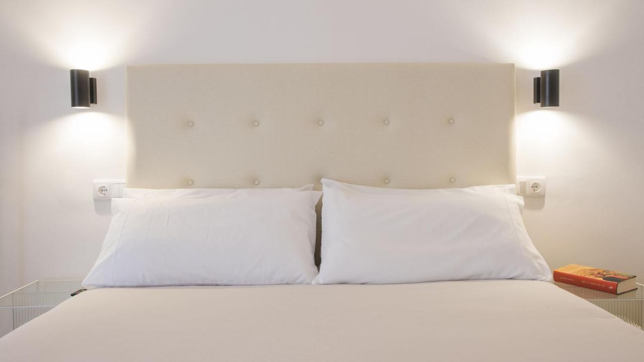 Apartamentos Boutique Puerta De Reyes Toledo Eksteriør billede